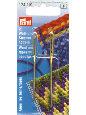 Чудесный крючок № 4: шарф, шаль, подушечка для пола